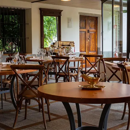 Maison Flipot Bed & Breakfast